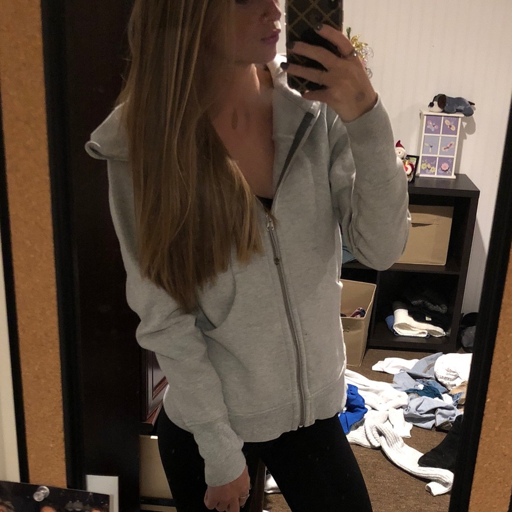 Lululemon zip up hoodie